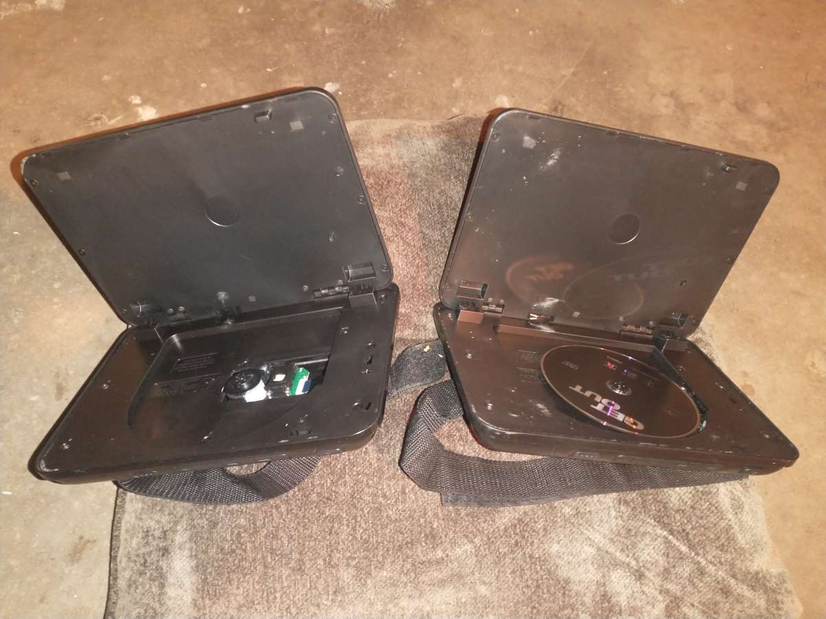 Venturer Twin Mobile DVD Players