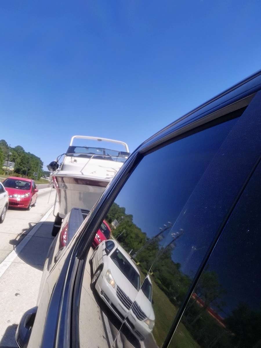 89 SportCraft Avanza Volvo penta dual prop engine