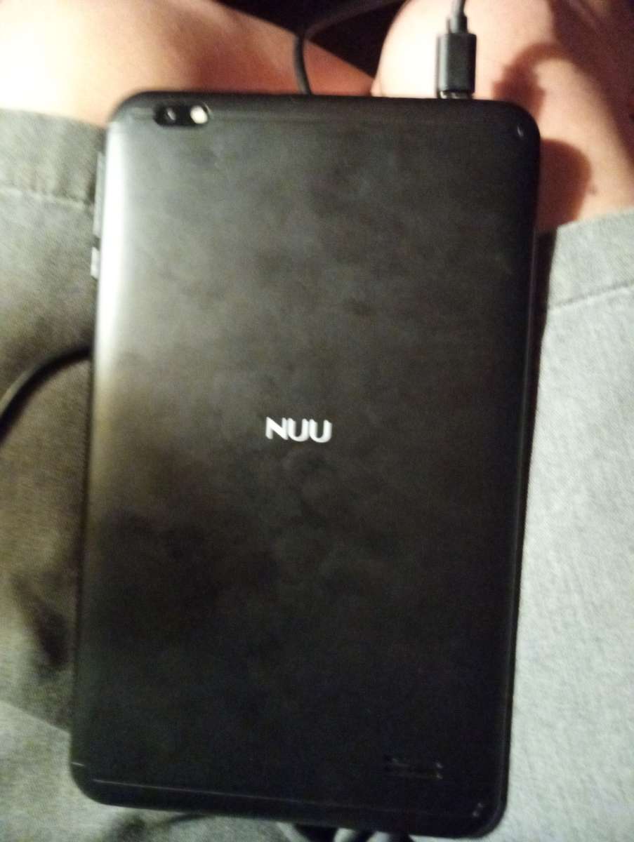 brandnew NUU TABLET 8 W SERVICE