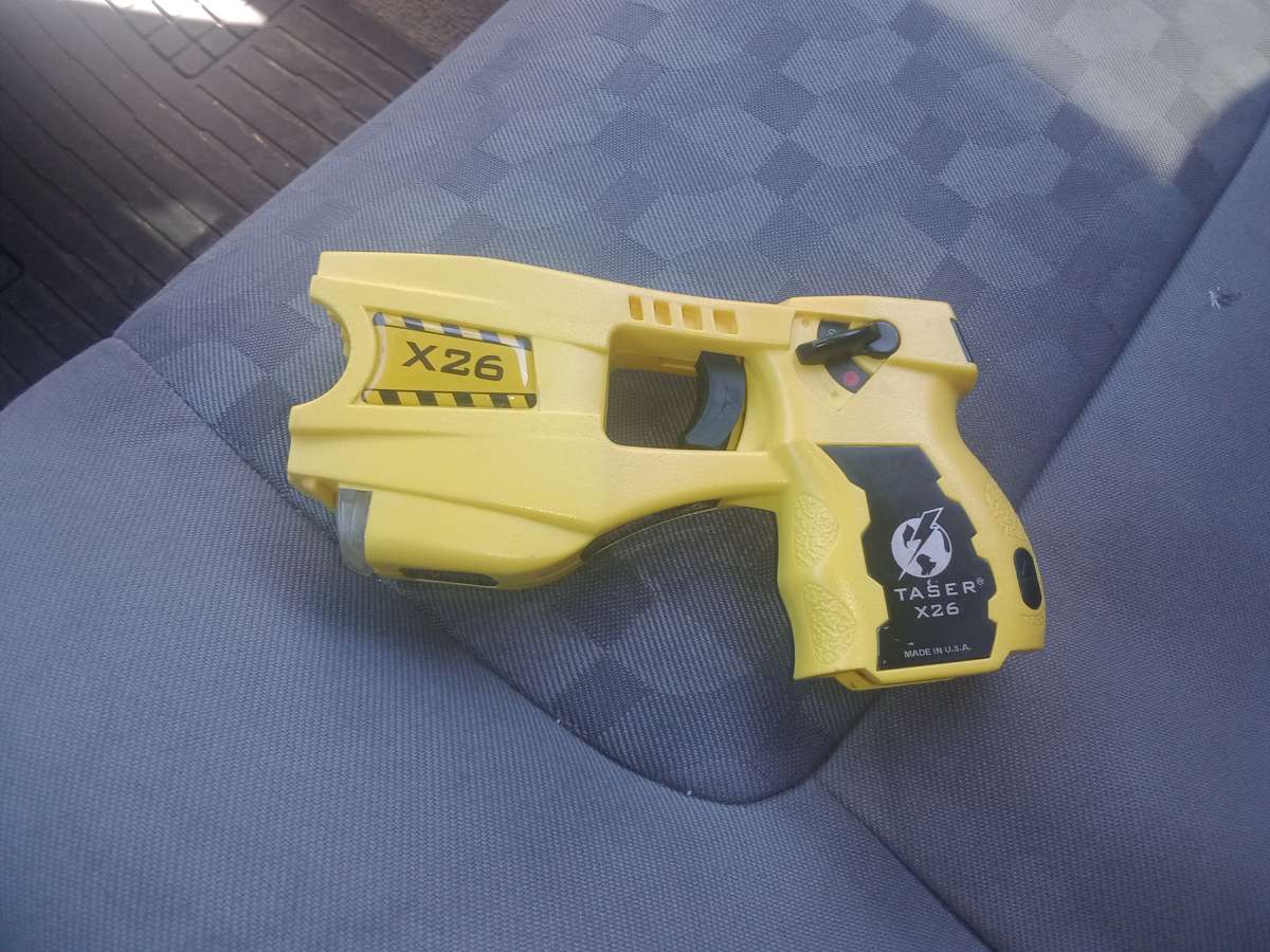 taser x26