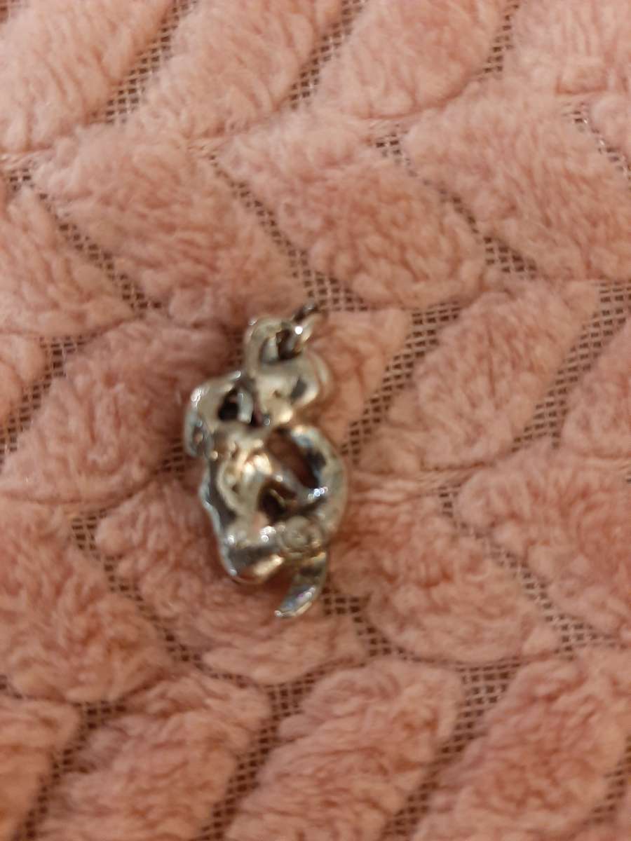 SILVER PENDANT