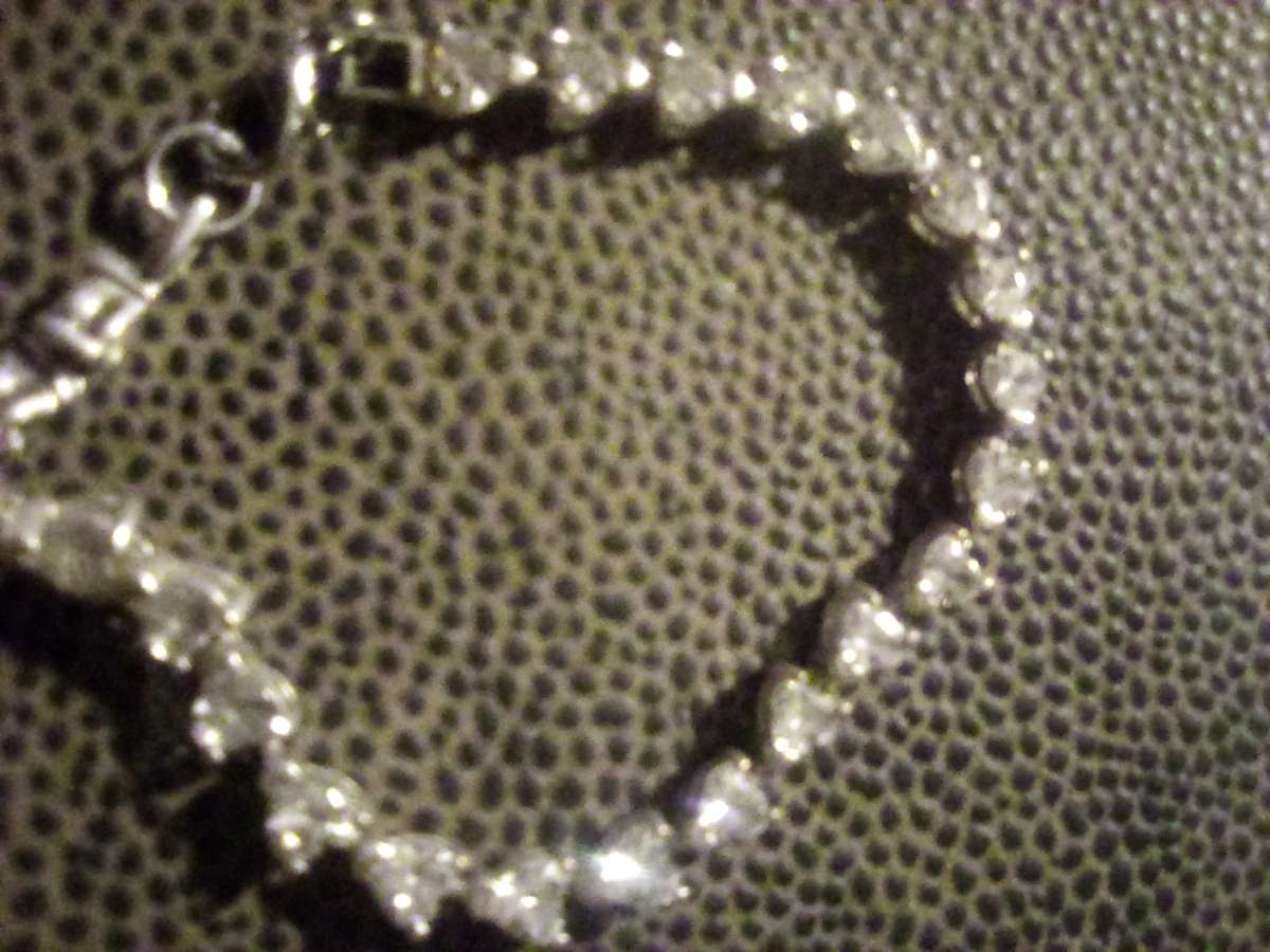 Diamond tennis braclet