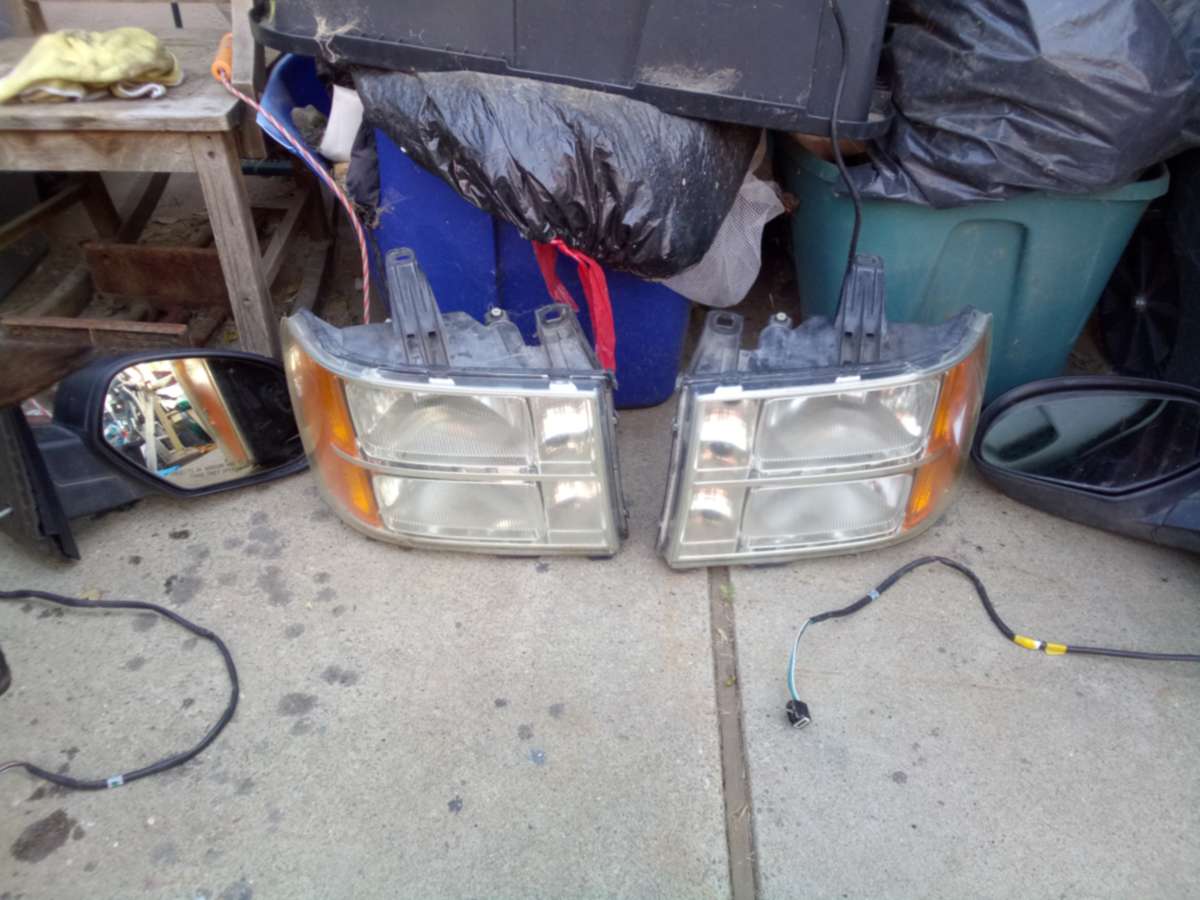 front headlight assembly inside mirrors