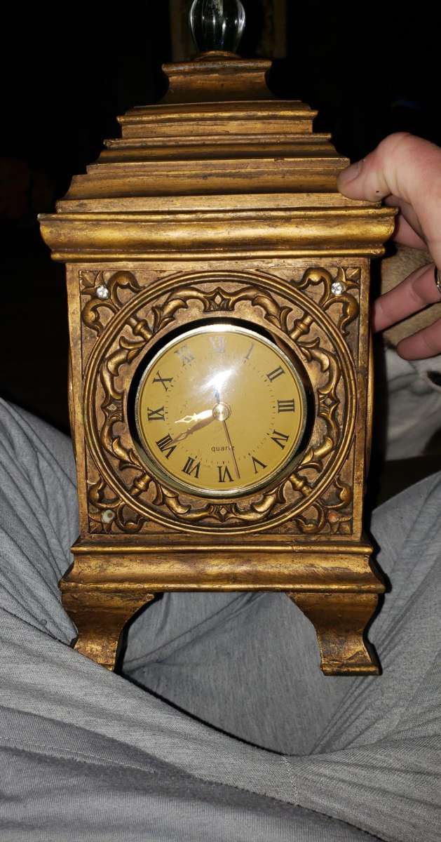 antique mantel clock