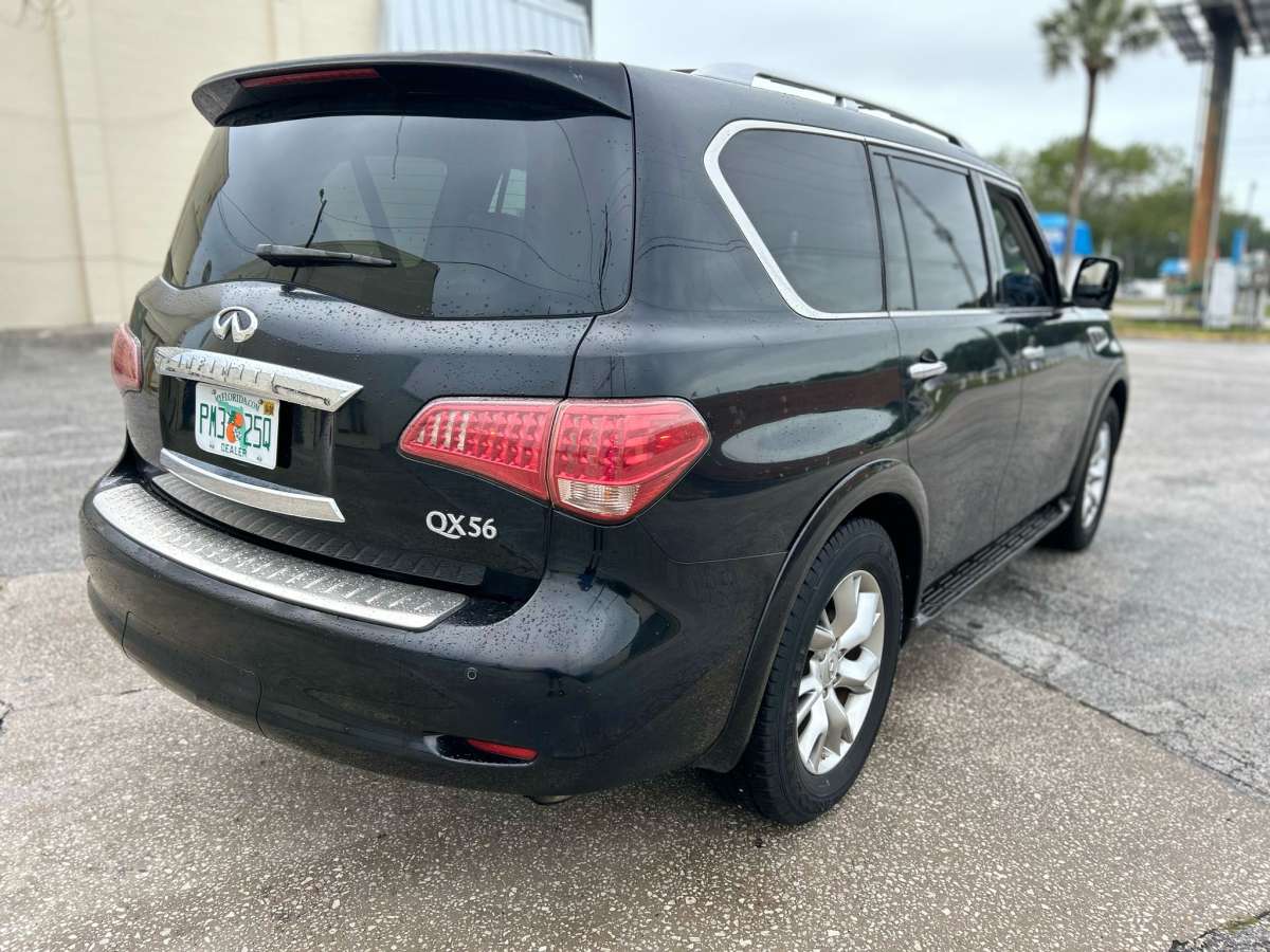 2011 infiniti qx56