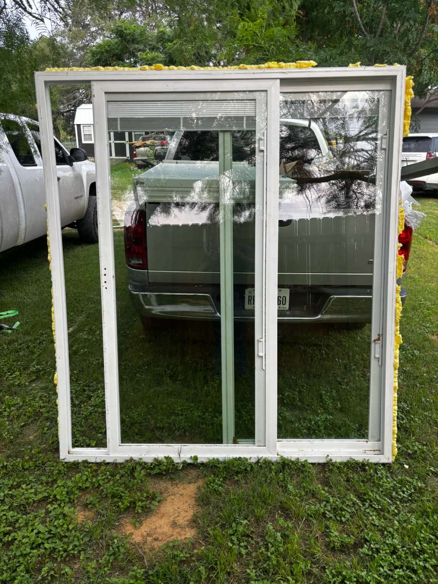 72x80 Slider