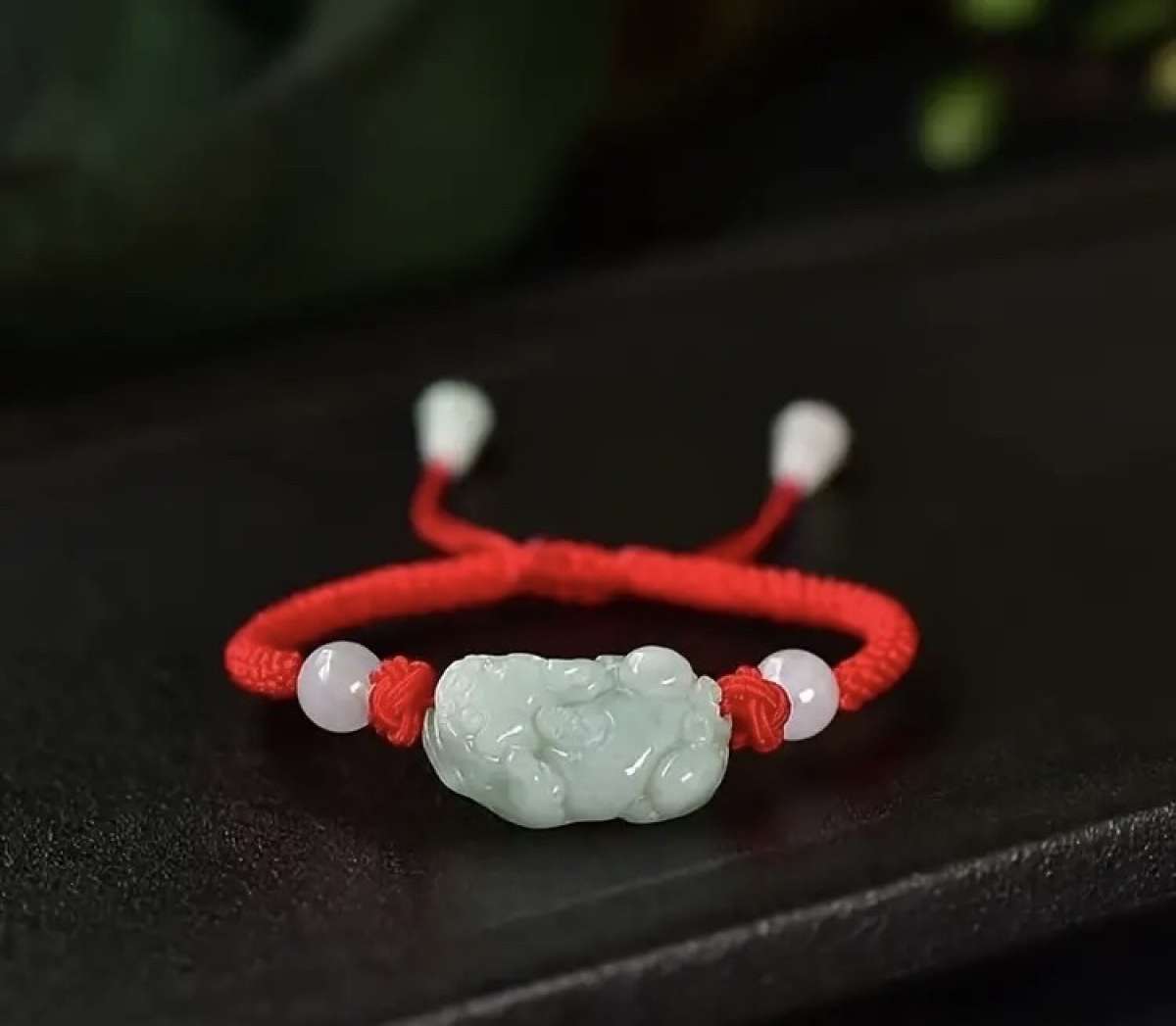 red string jade jadeite pi Xiu dragon