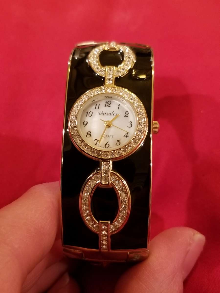 Versales Womens Black and Gold plated watch