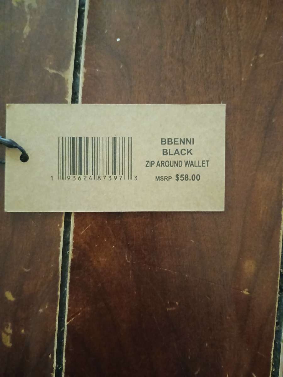 Steve Madden BBENNI Black Zip Around Wallet