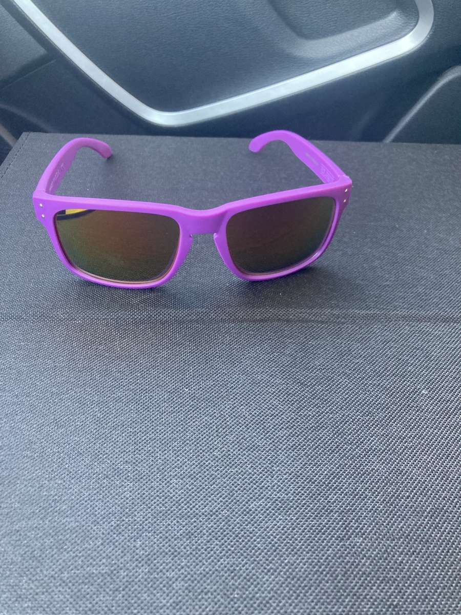 Holbrook Oakley Sunglasses