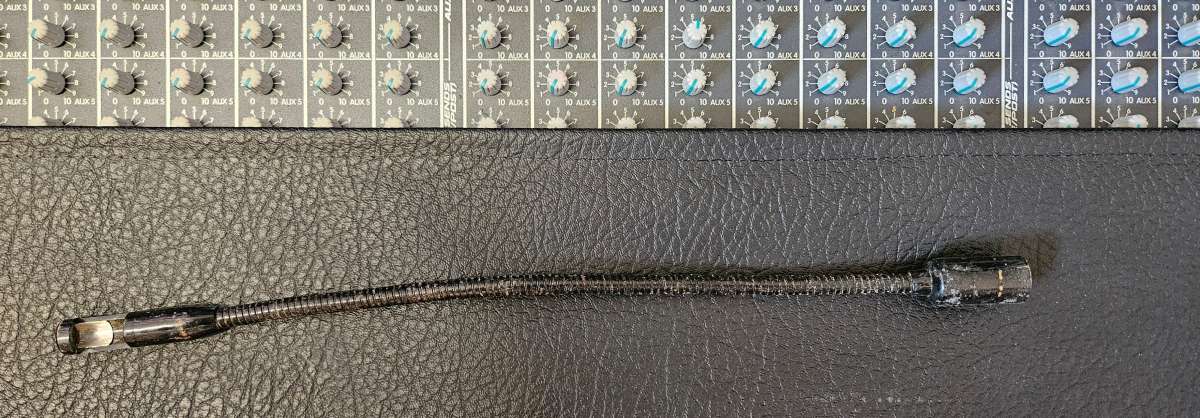 Peavey SRC 4034 34 Channel Stereo Mixing Console with Case