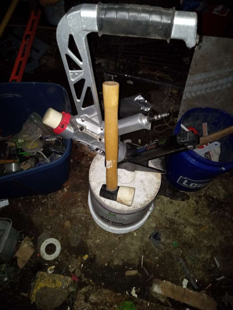 hardwood floor nailer w a case of nails