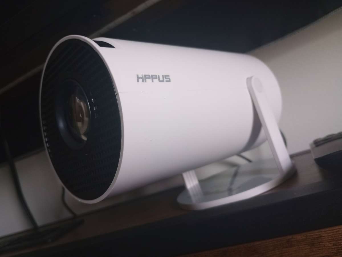 Hippus Projector