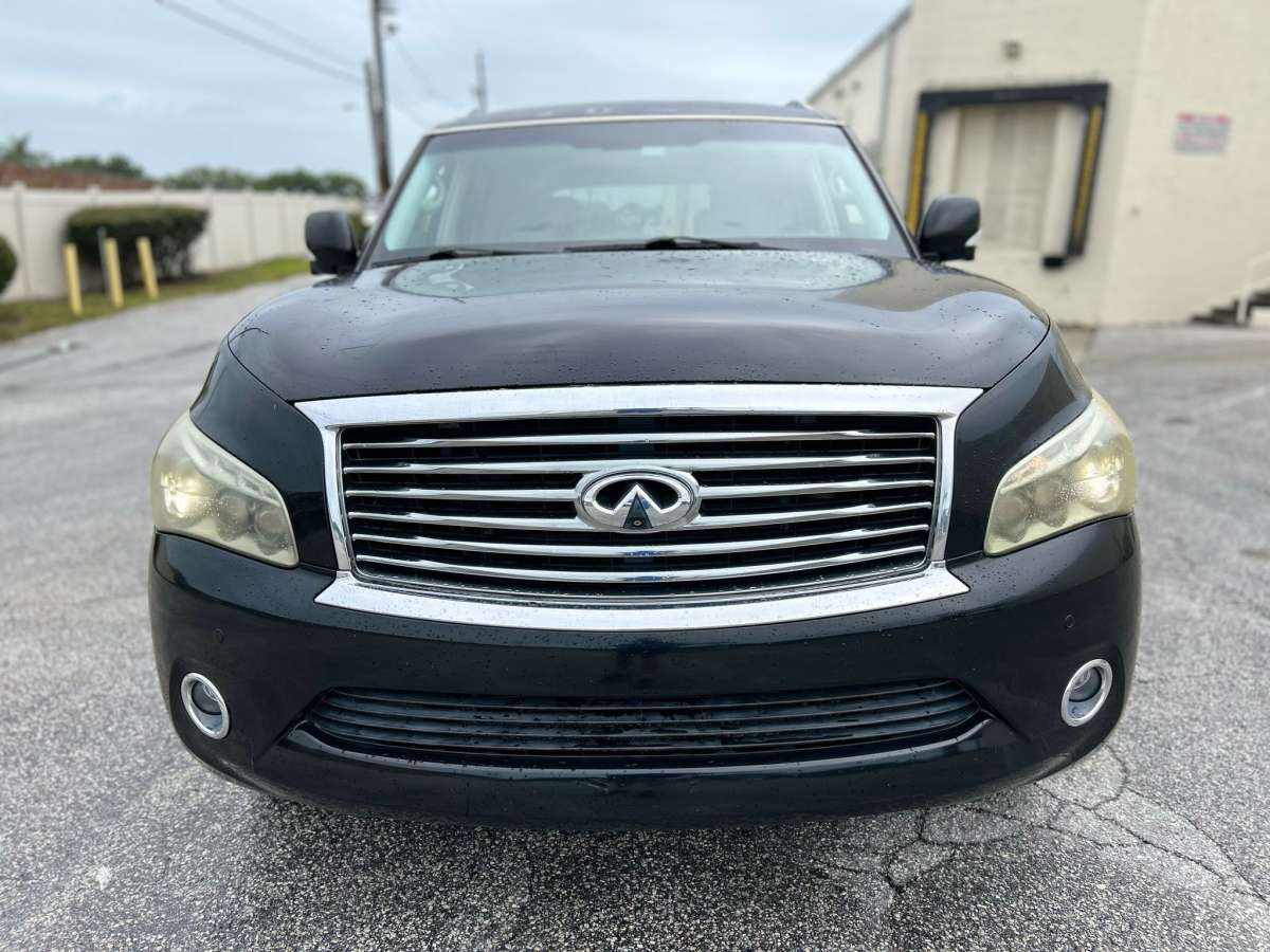 2011 infiniti qx56