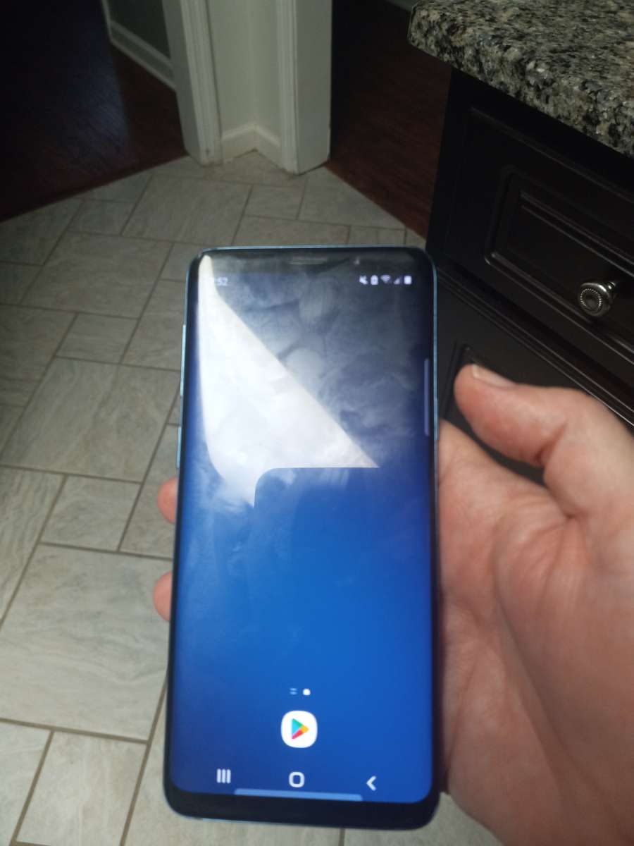 lm selling Samsung galaxy s9 is released
