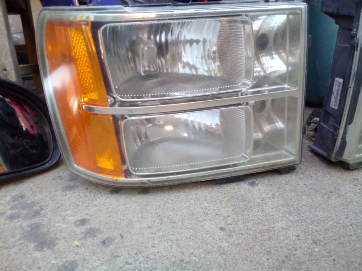 front headlight assembly inside mirrors
