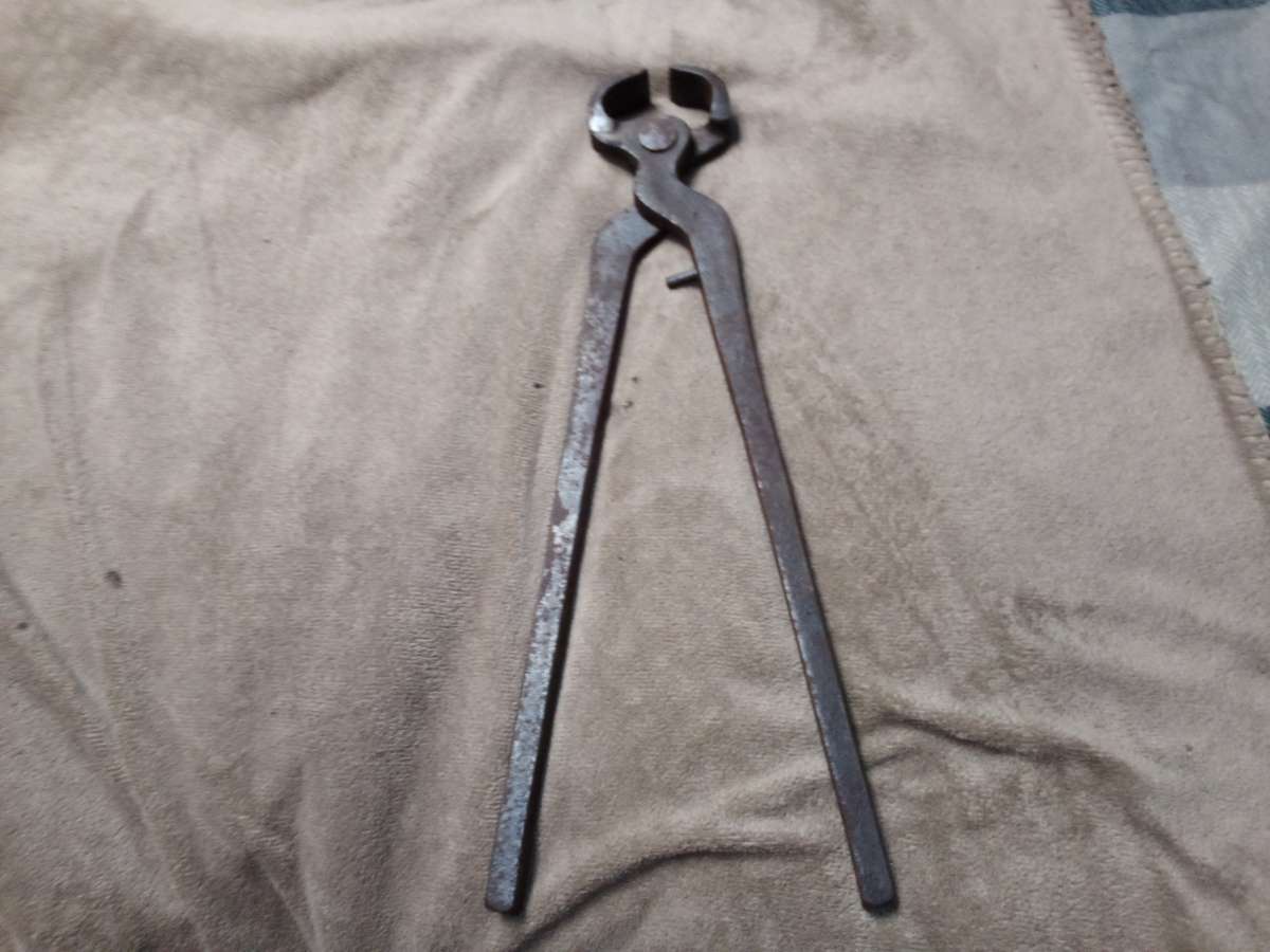 14 Hoof Nippers duct cheaters