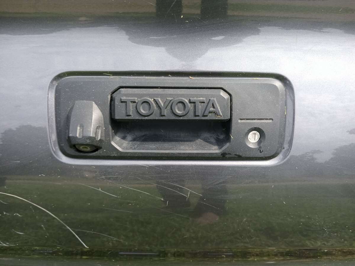 Toyota Tacoma   Tailgate