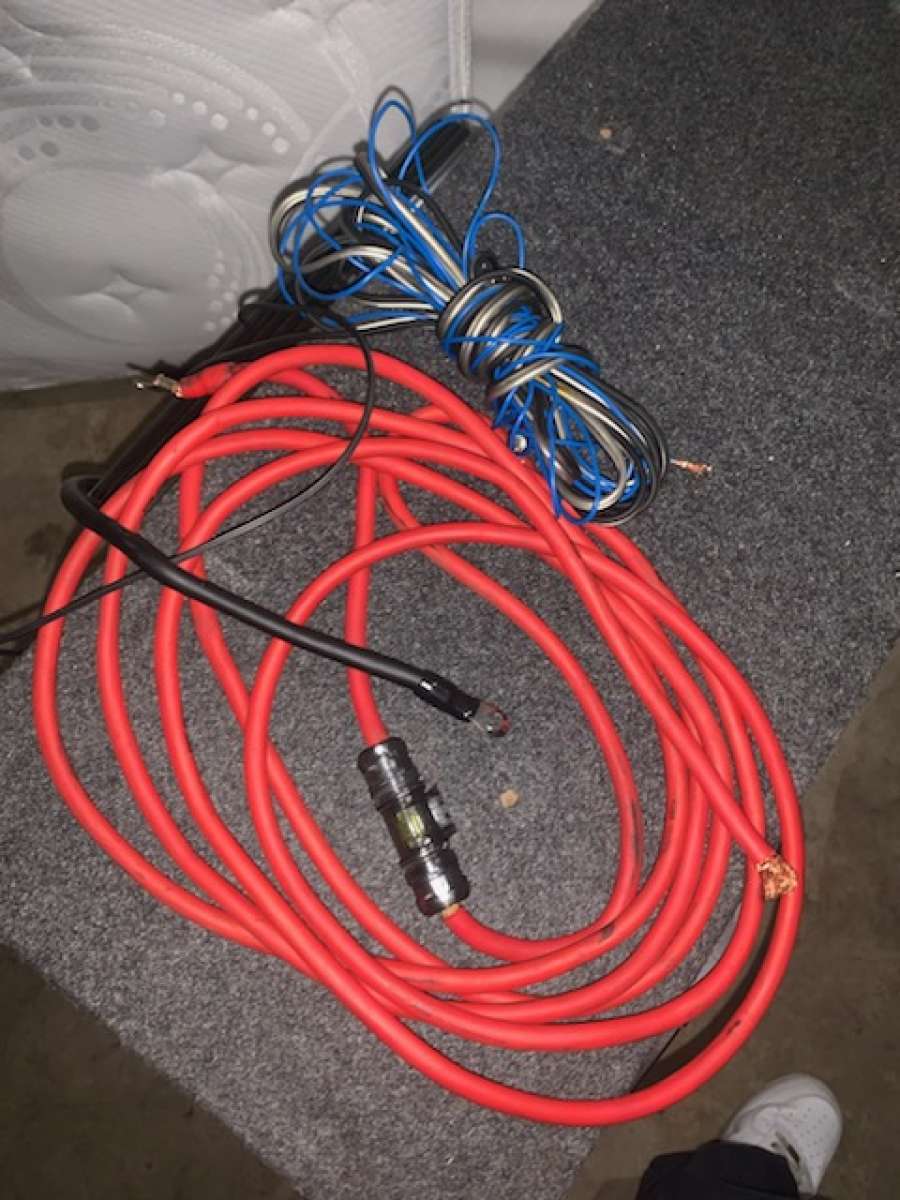 Subwoofer Amp And Cables