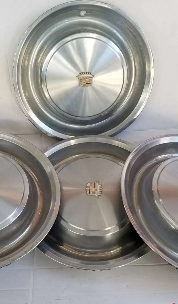 1960 Cadillac hubcaps
