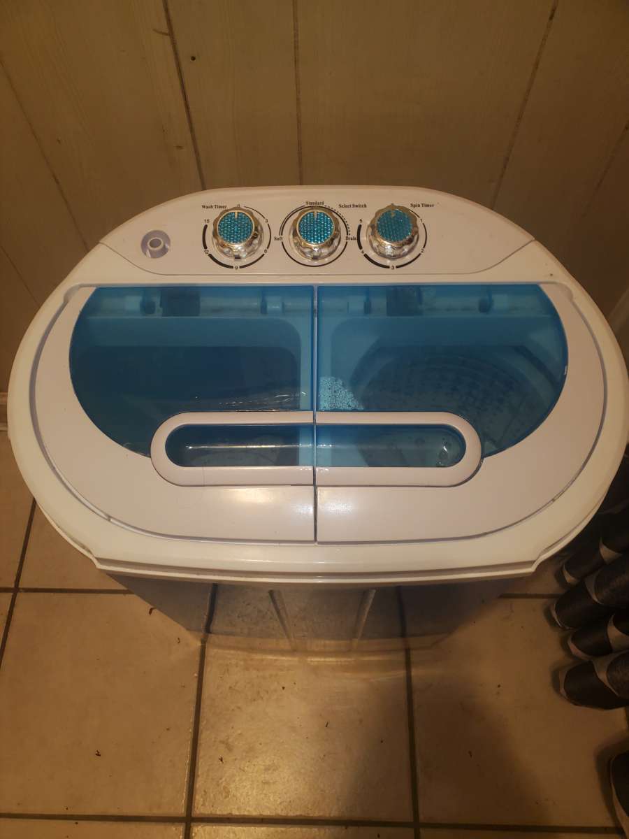 Miniature washing machine