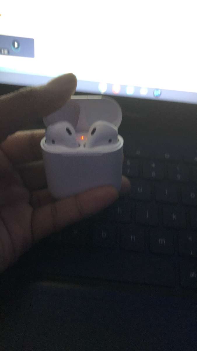 Apple Air pods 2nd generation