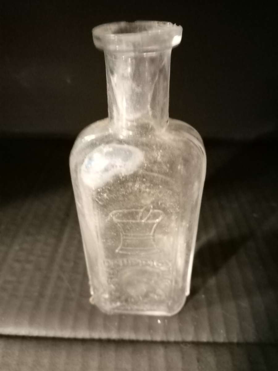 Antique Pharmacy Druggist Bottle Prescription Work Mortar an
