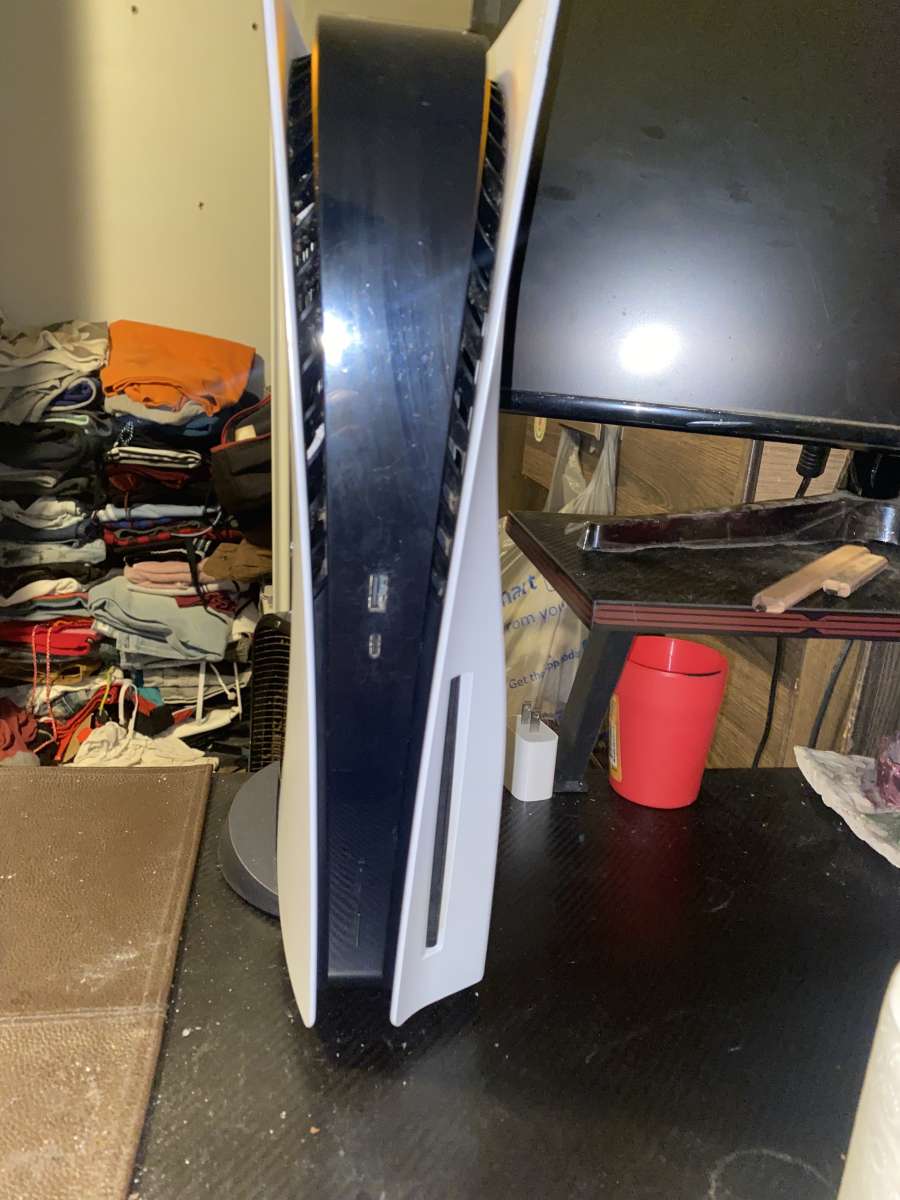 PlayStation 5 disc version