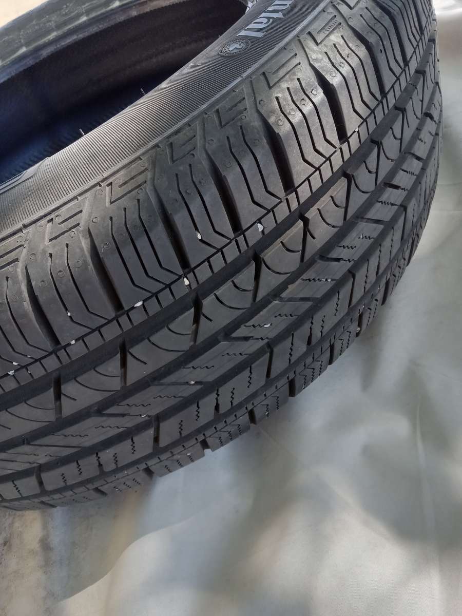 tires 225 65 R 17