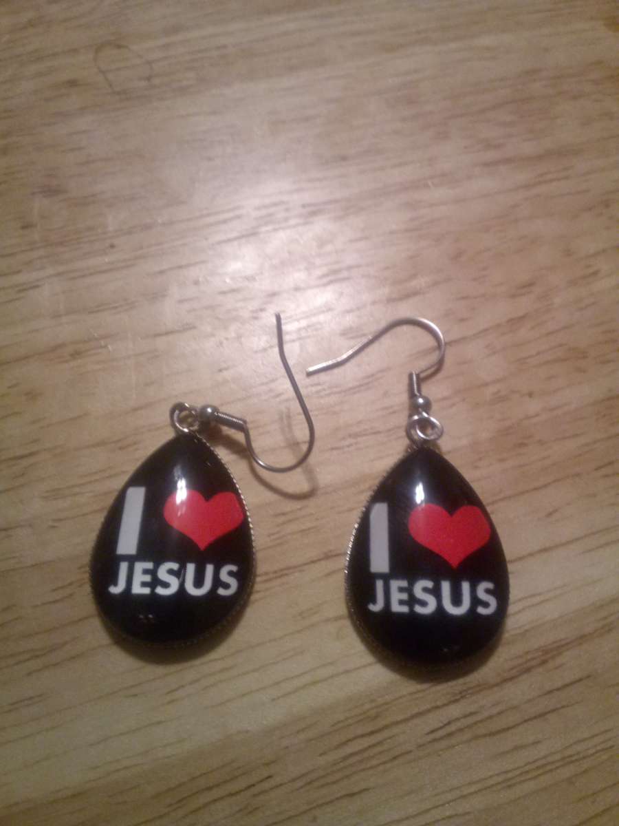 I love Jesus earrings