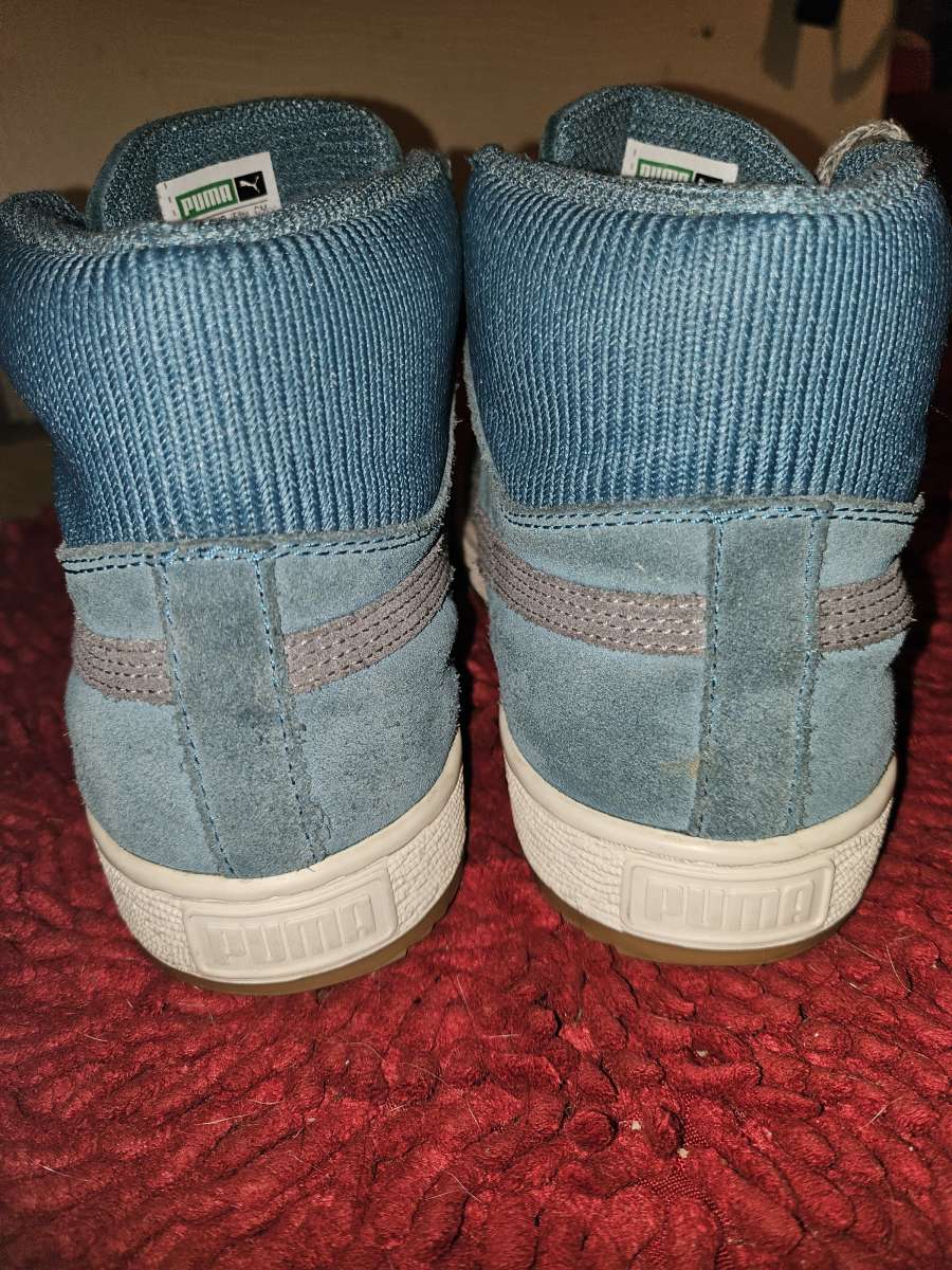 womens PUMA suede sneakers blue green size 7
