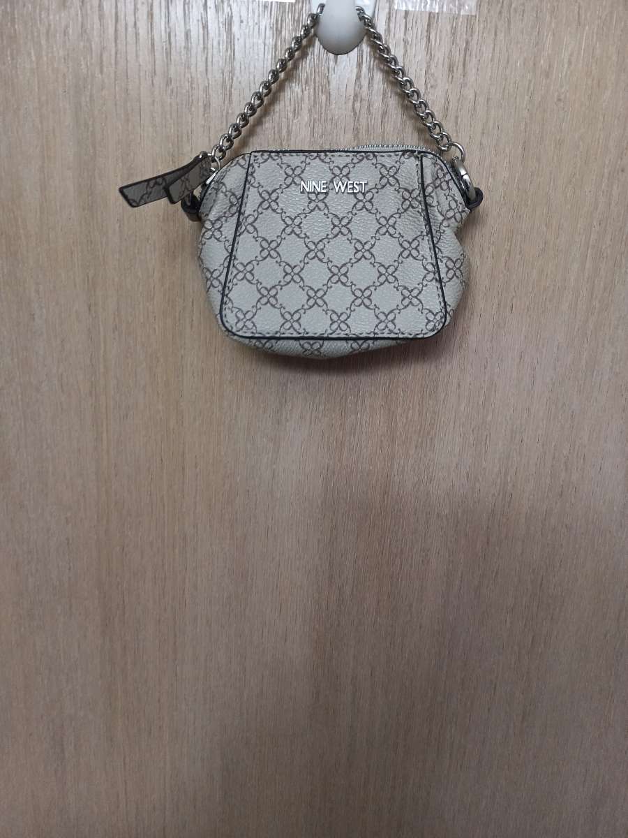 Nine West mini purse adorable