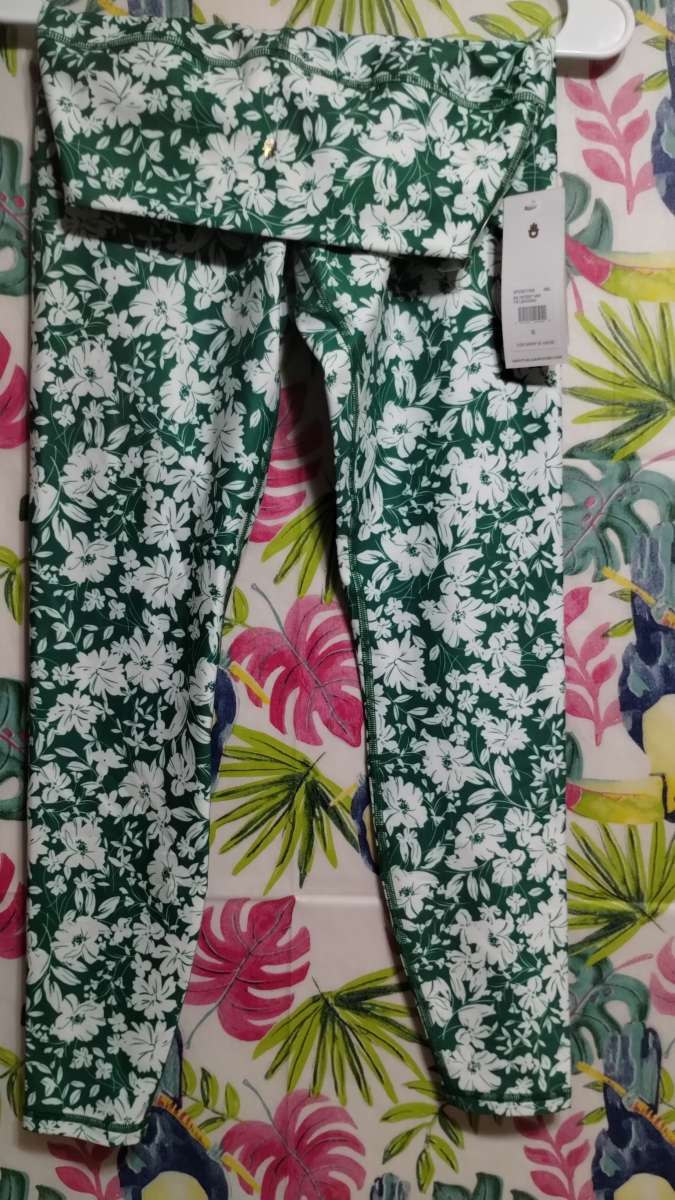 Spiritual Gangster intent leggings