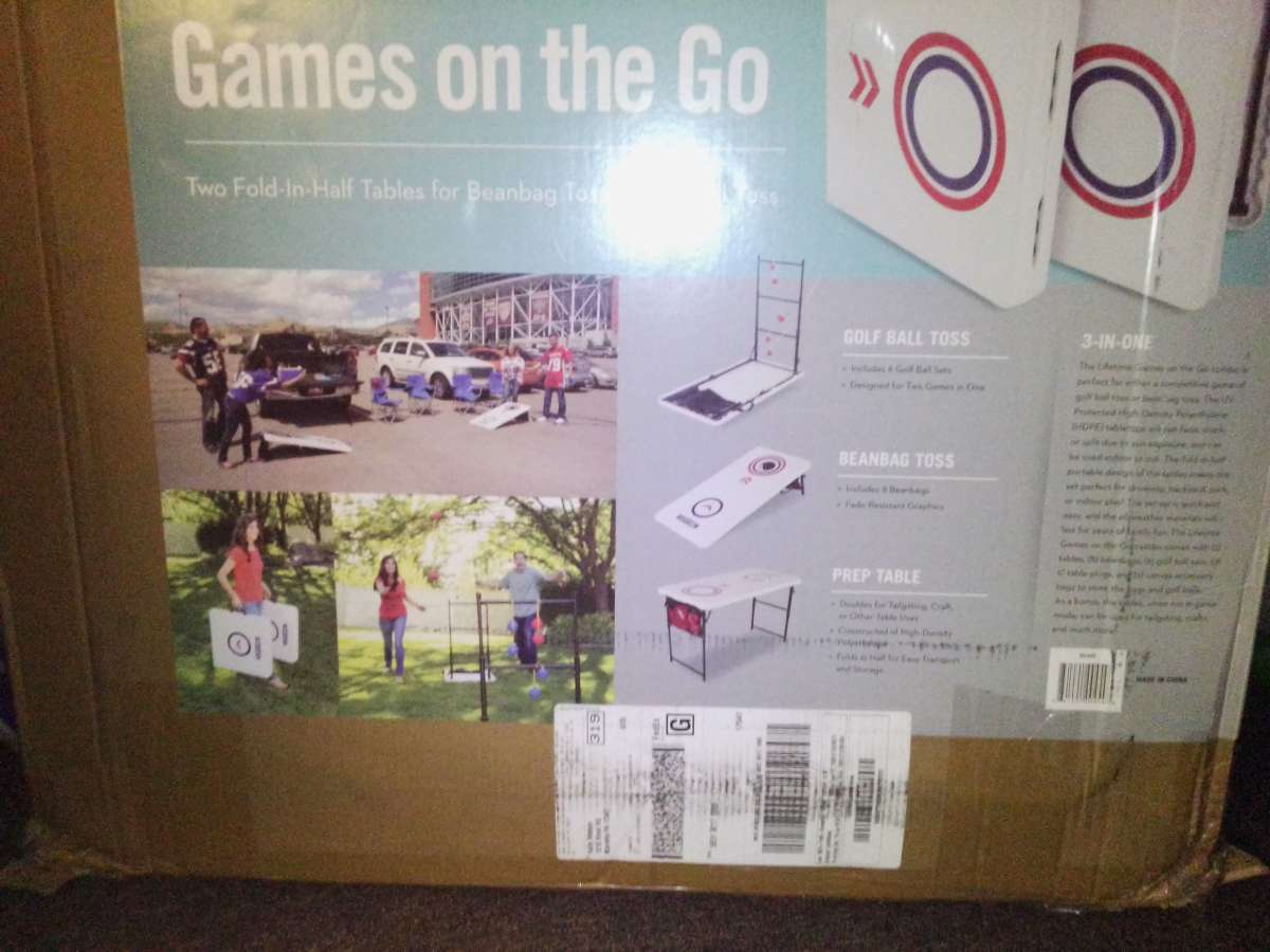 bran new corn hole golf laterall bean bag toss its metal