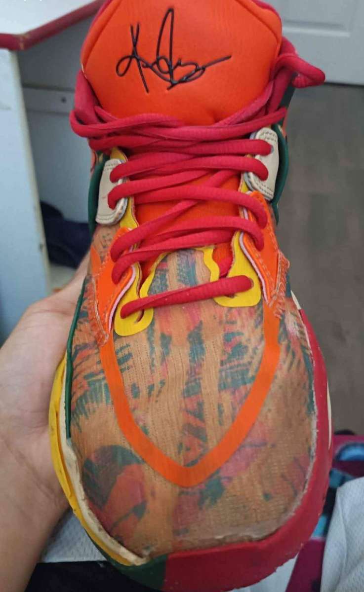 Kyrie Irving infinity