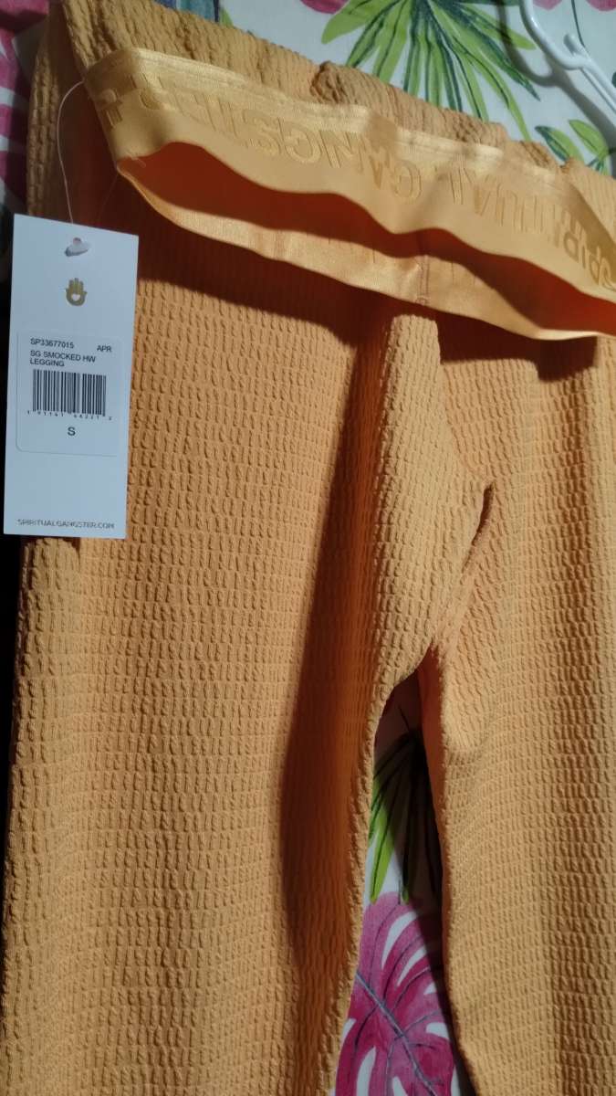 Spiritual Gangster Leggings yellow