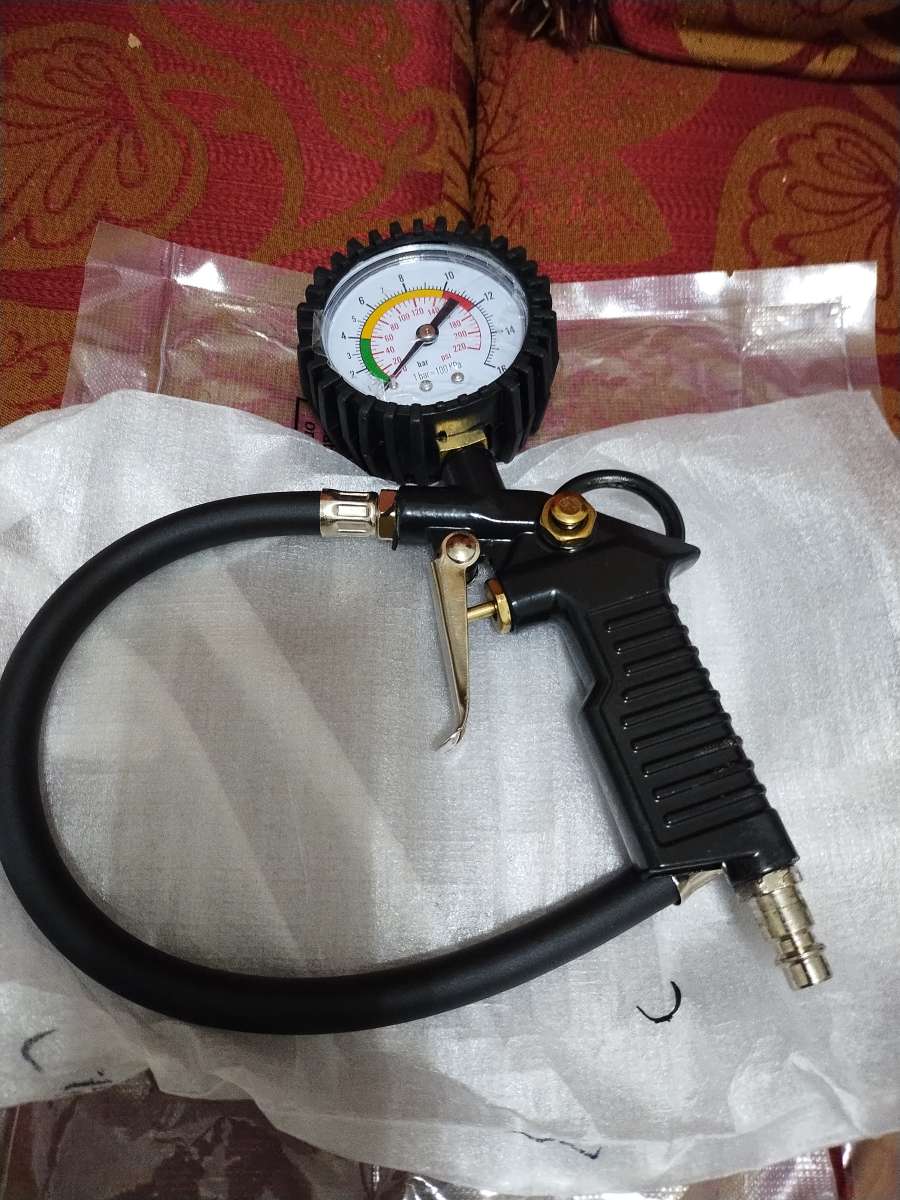 rubber house tire inflator gauge