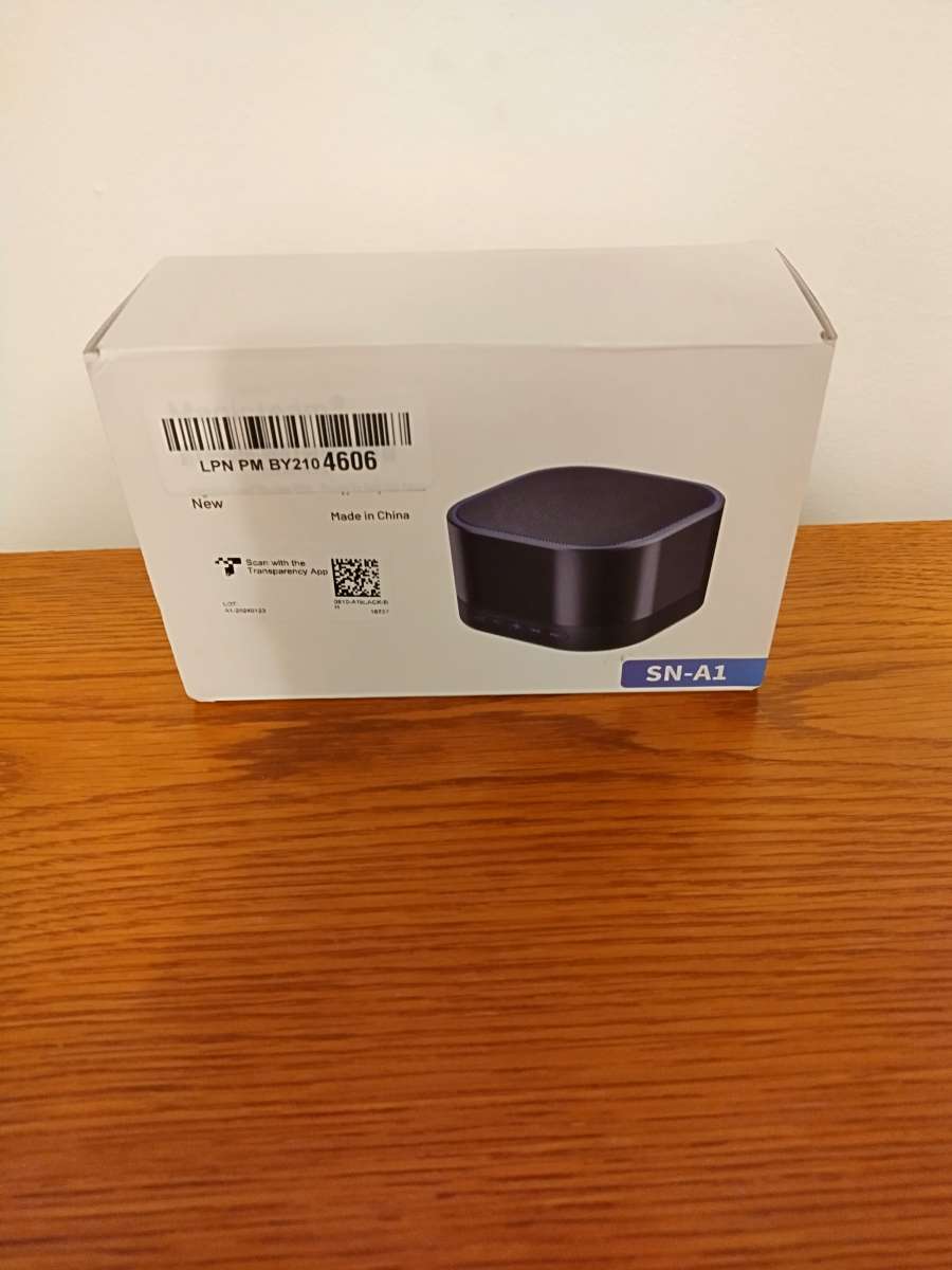 helps you sleep and makes water sounds