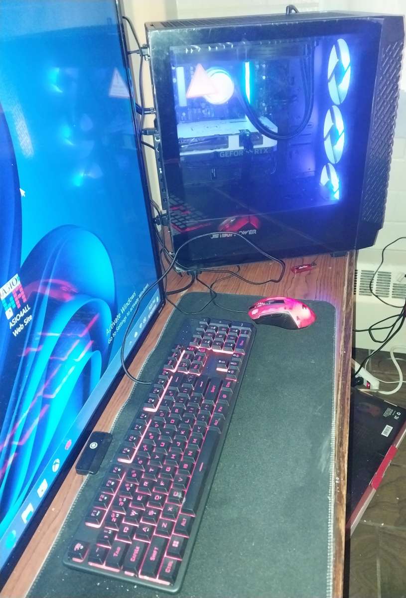 IBUYPOWER 6 Slate Mesh gaming computer