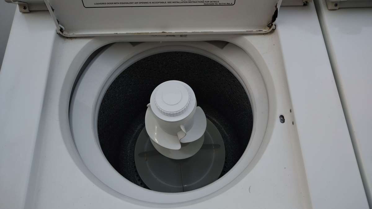 whirlpool washer and gas dryer