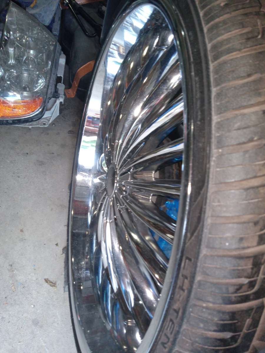 NEW 28 inch RIMS TIRES