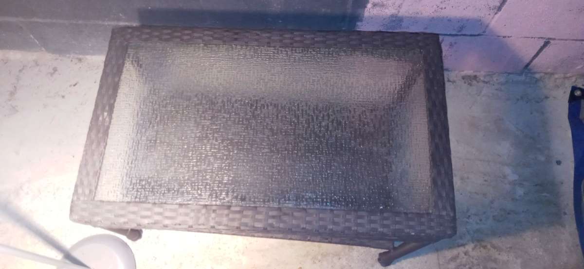 two pot plug in stove top and a flat skillet