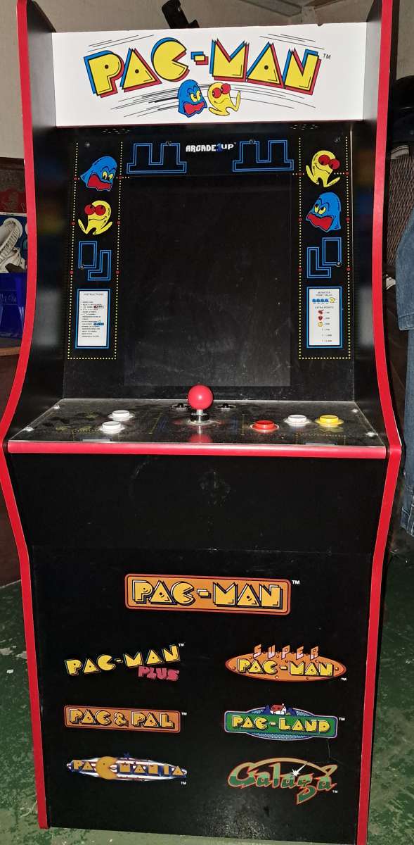 Arcade 1 Up Pacman 2 player game
