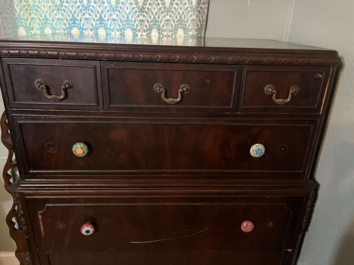 Matching dresser and vanity