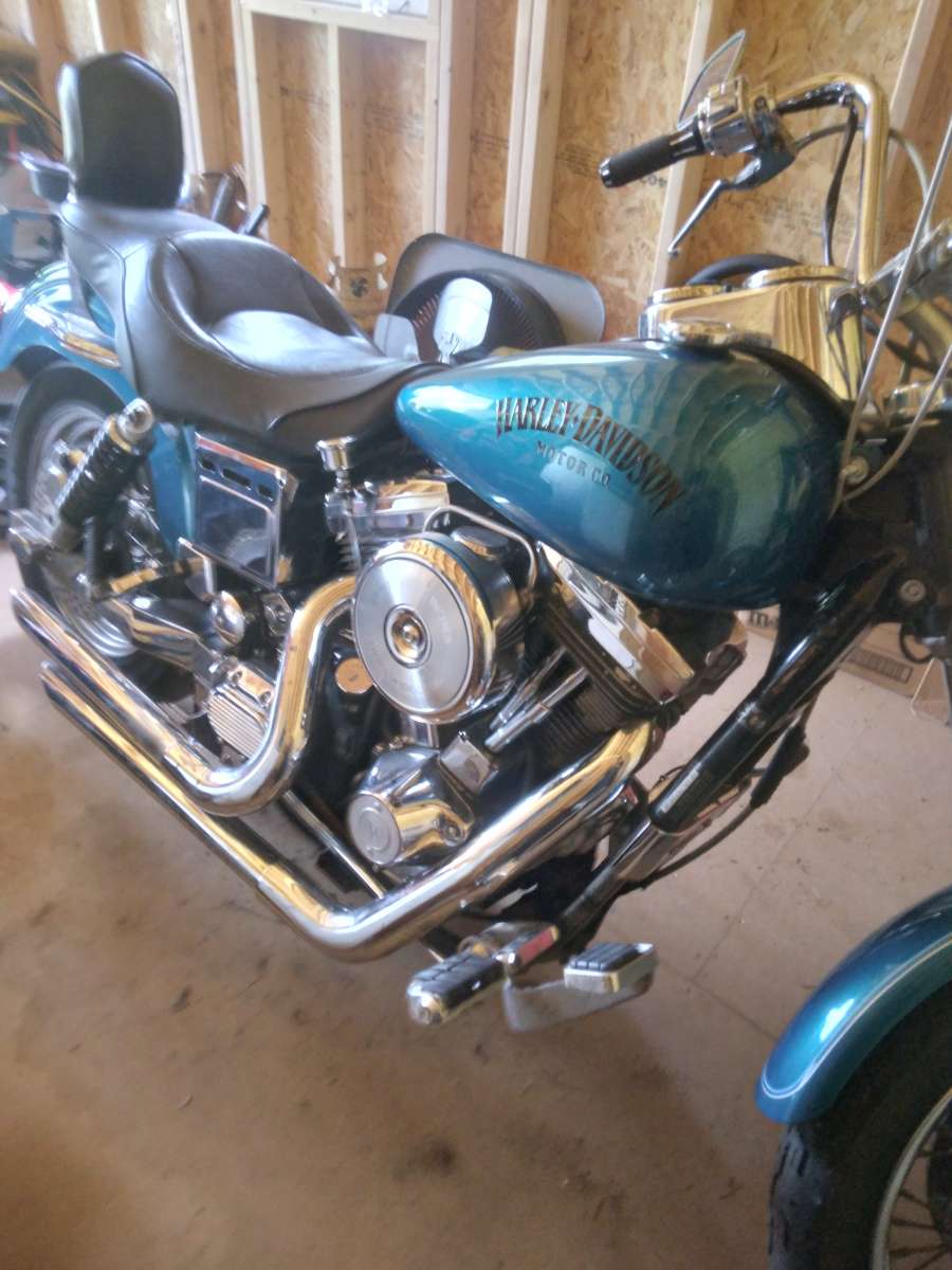 Classic 1995 Harley Davidson Dyna Glide