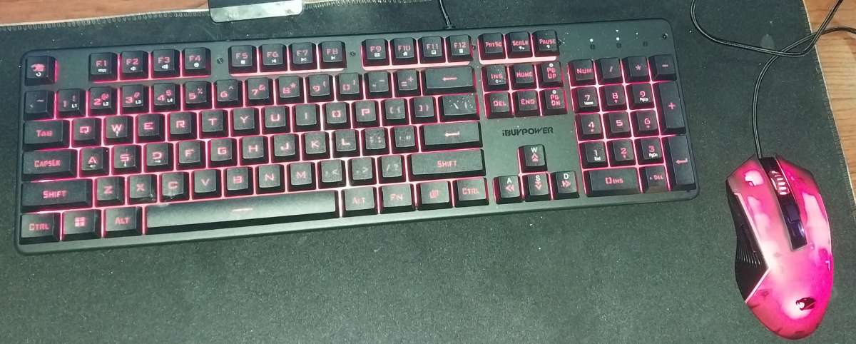 IBUYPOWER 6 Slate Mesh gaming computer