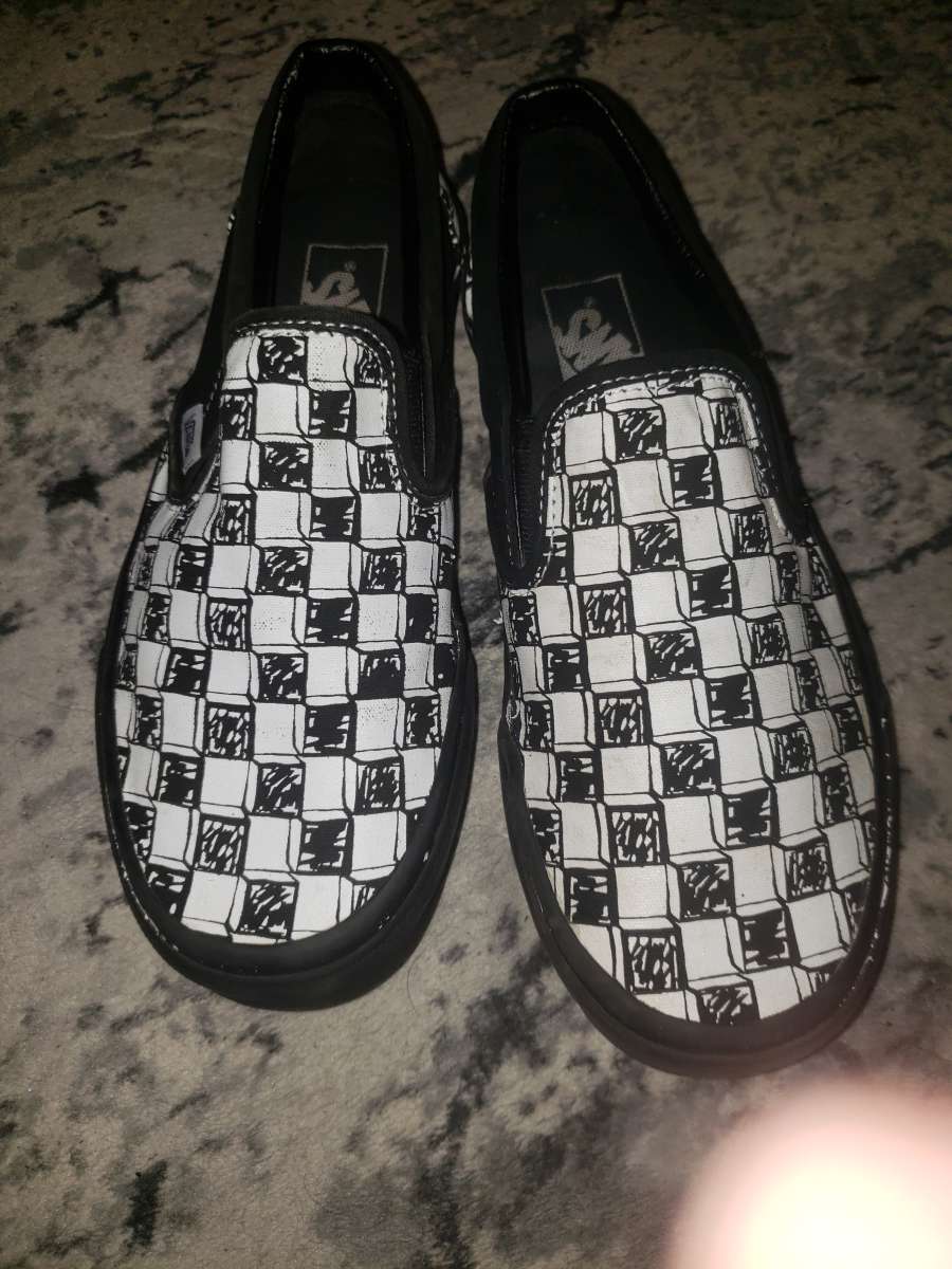 Vans unisex checkered slip on