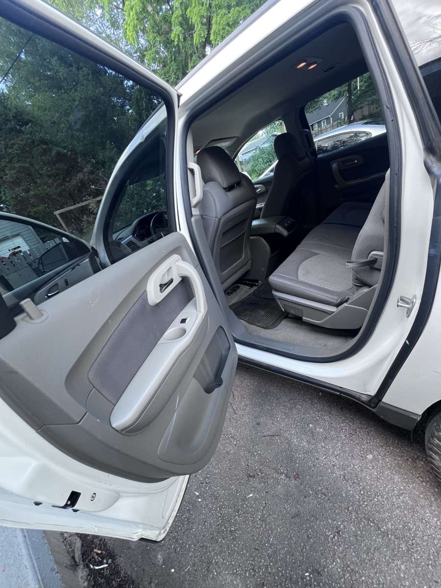 Chevrolet traverse LS