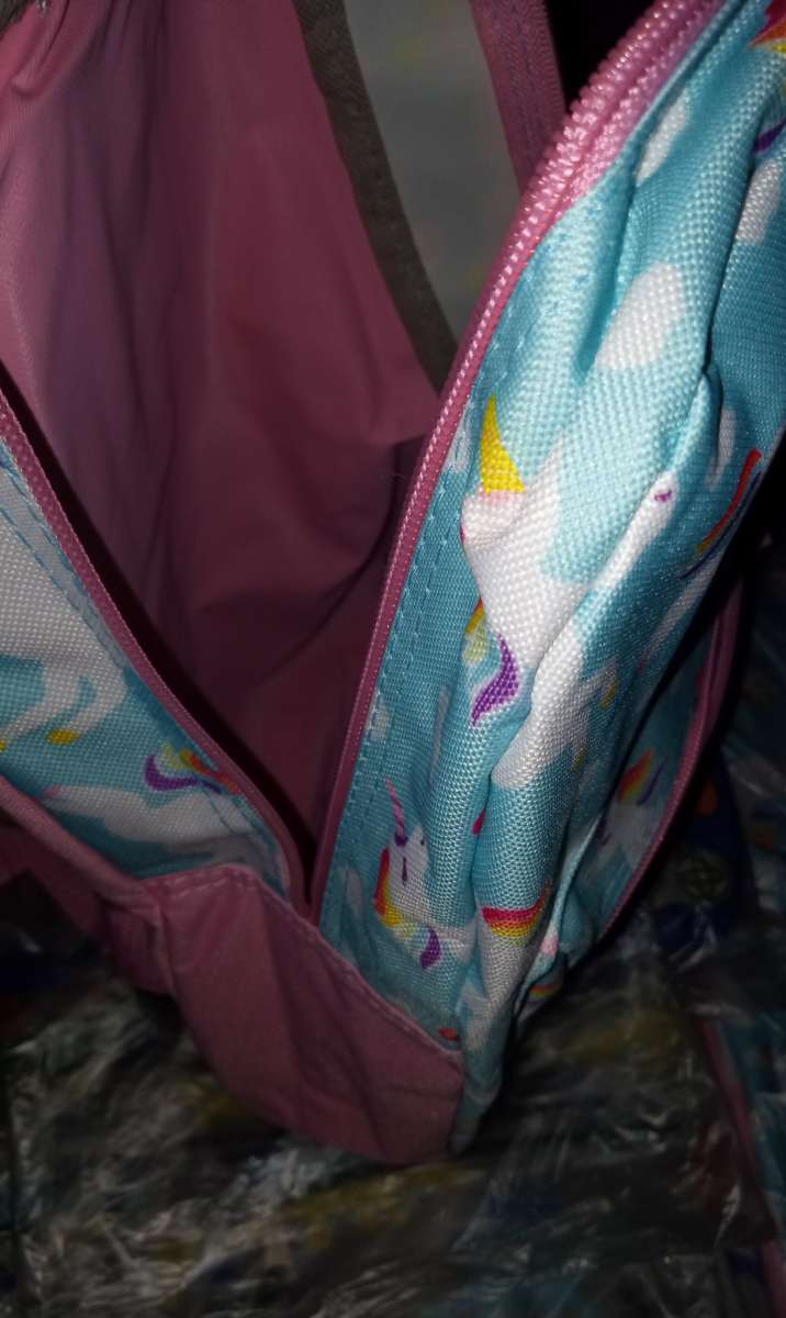 2 Backpacks for 20Dollars