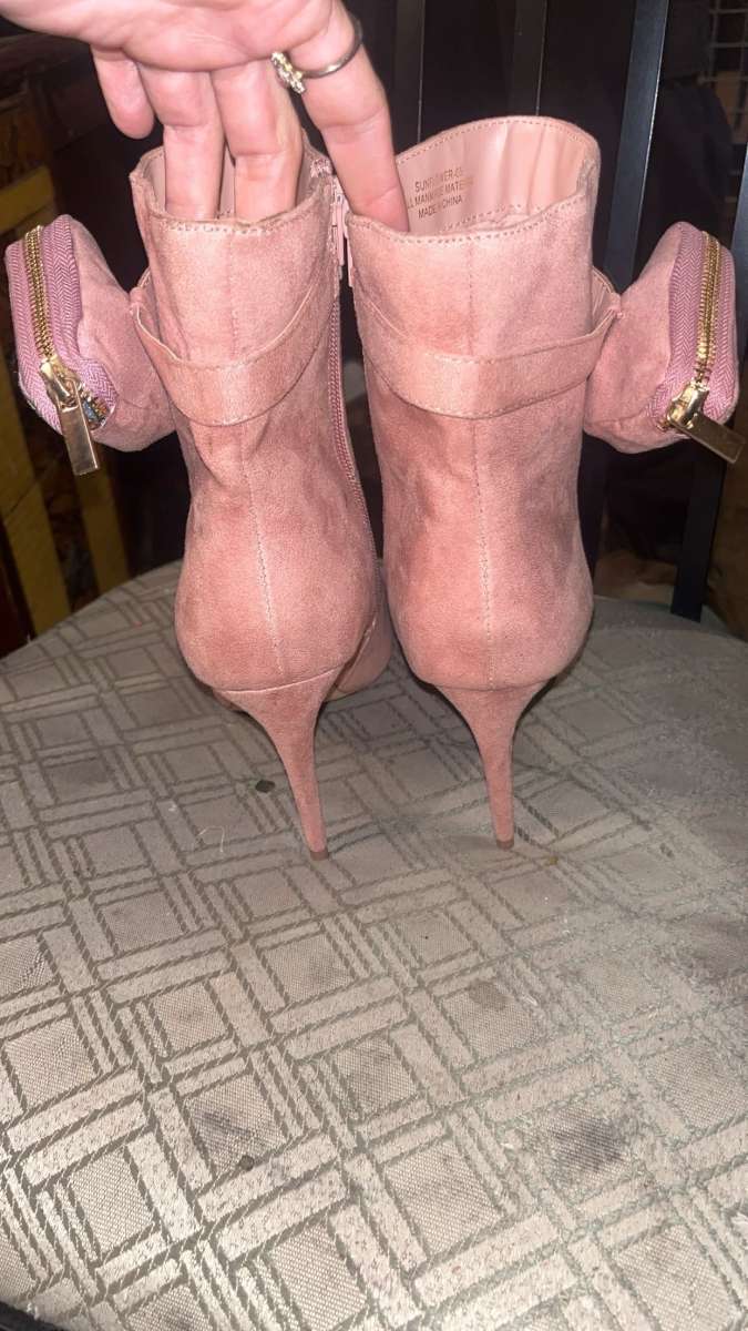 Rouge Helium Heel Booties